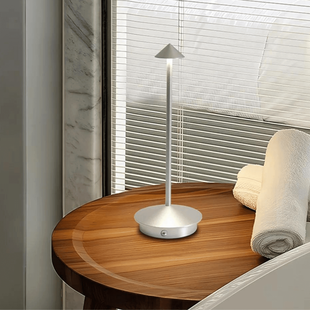 Clair Skon | Lampe de table sans fil – design épuré – rechargeable