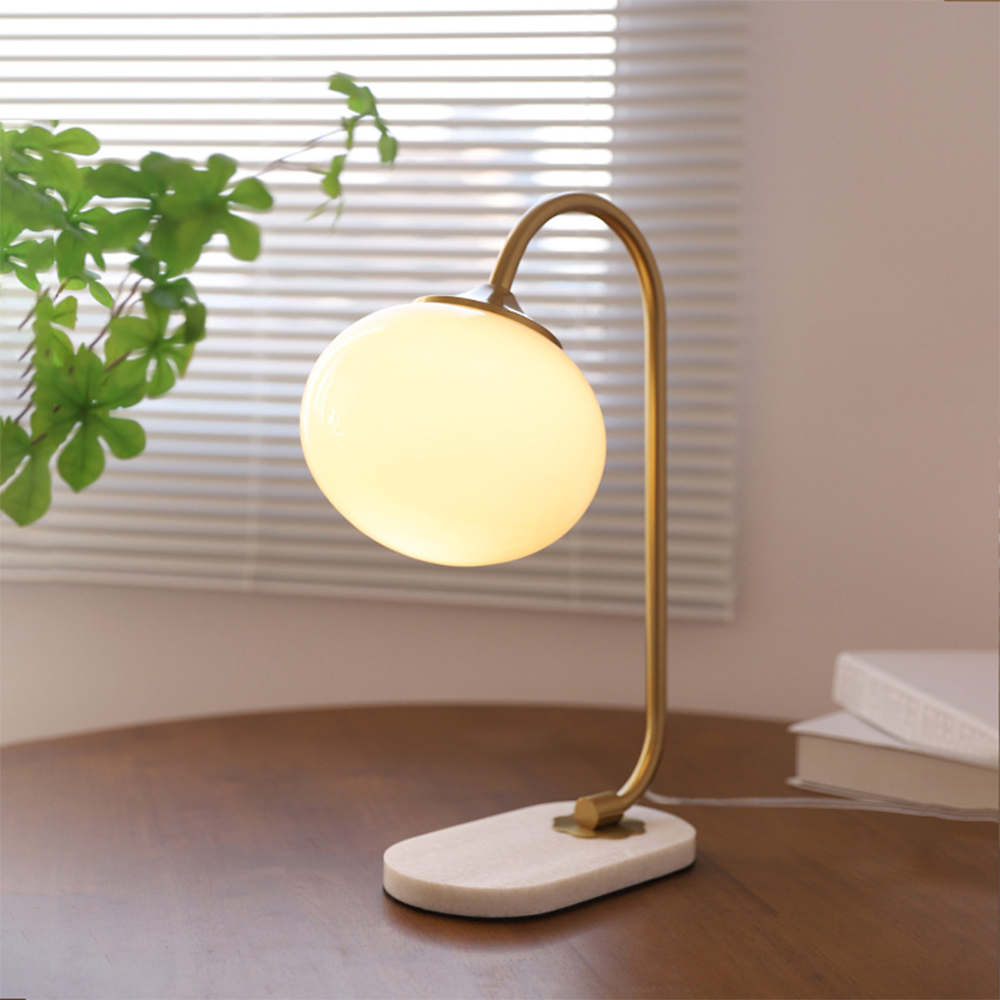 Venlme | Lampe de table moderne – métal et verre – élégance intemporelle