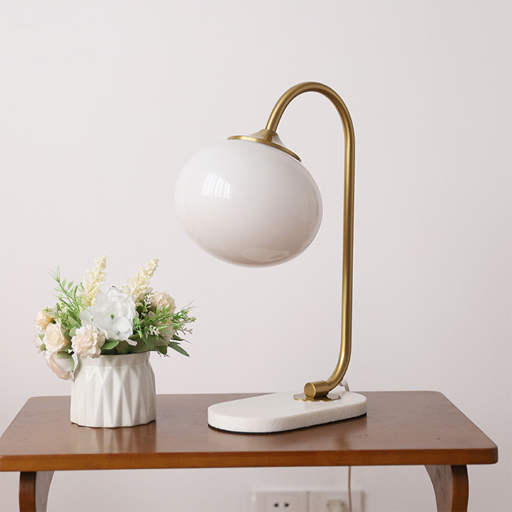 Venlme | Lampe de table moderne – métal et verre – élégance intemporelle
