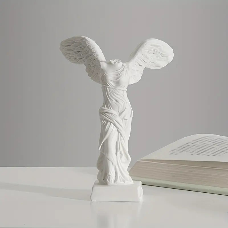 Figurine de la Victoire Aérienne