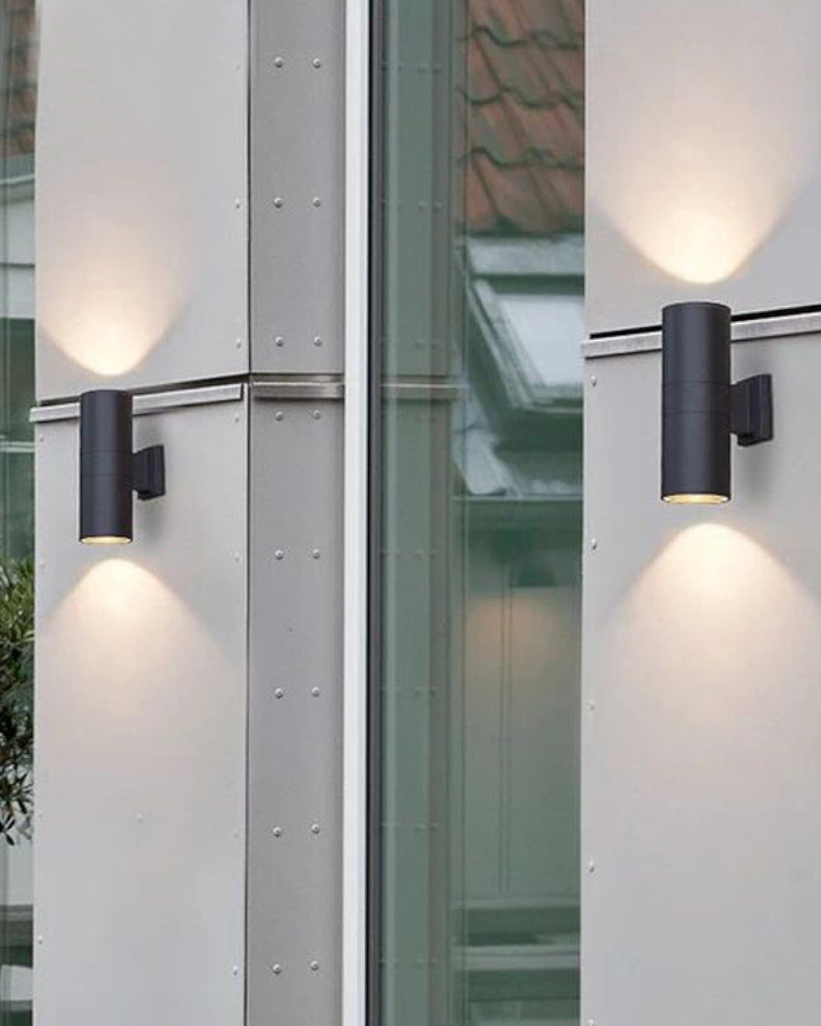 Chic Tidlos | Applique LED moderne – métal noir et verre – pour couloirs et jardins – IP54