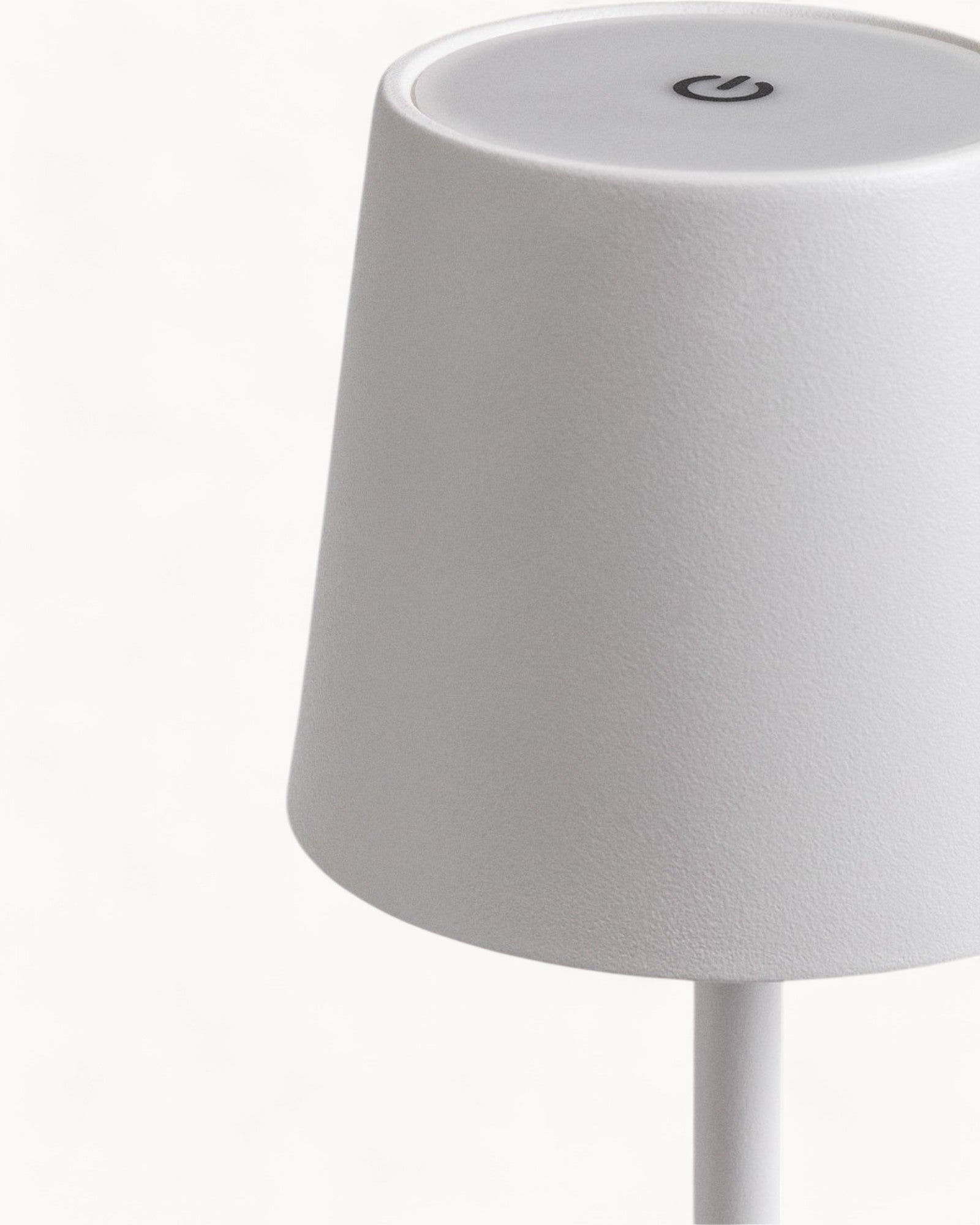 Soleil Storm | Lampe de table LED – Toucher 3 couleurs – Design moderne – Recharge USB