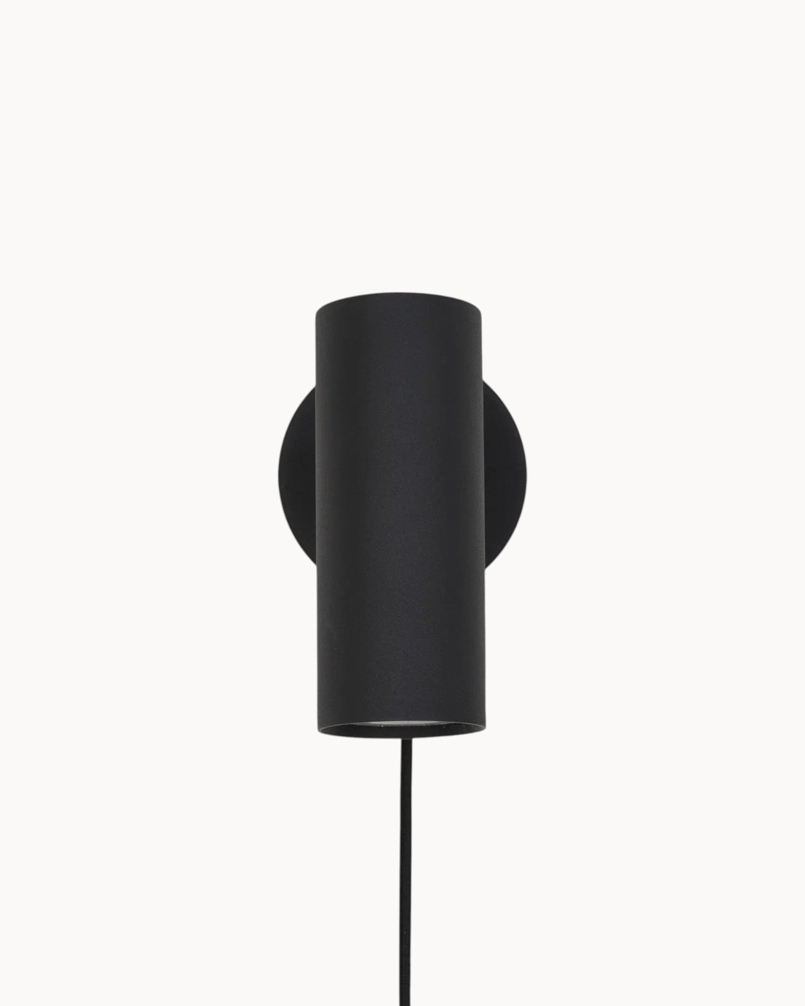 Lysorm | Applique moderne en acier noir – 28W – design élégant