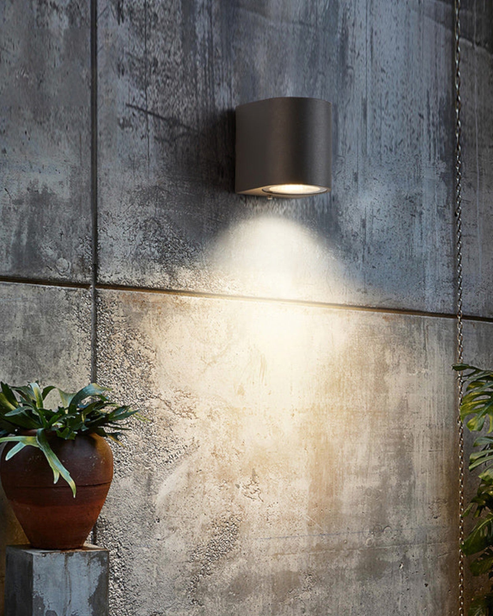 Clair Snö | Lampe LED de Hall et Jardin – Élégance en métal et verre