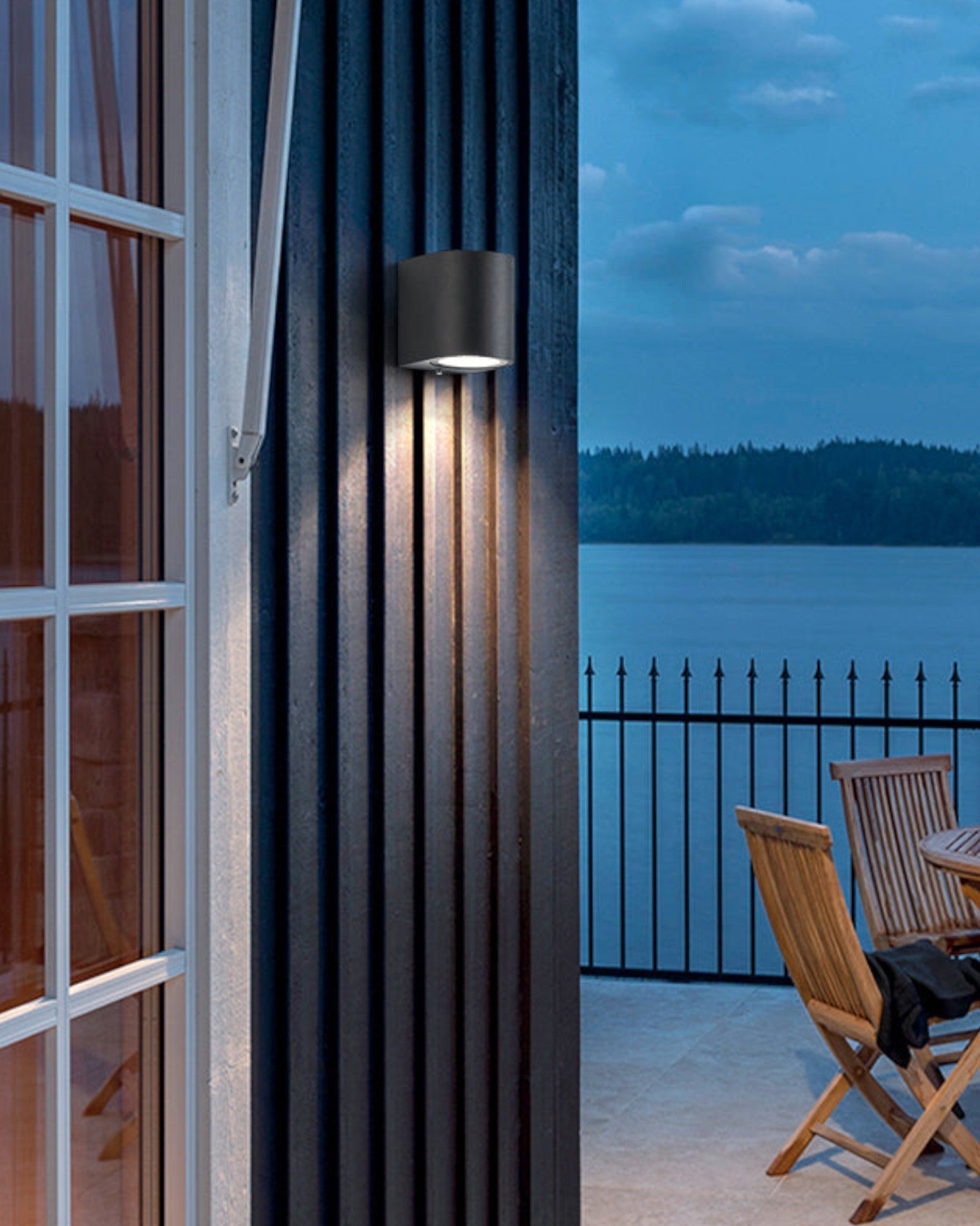 Clair Snö | Lampe LED de Hall et Jardin – Élégance en métal et verre