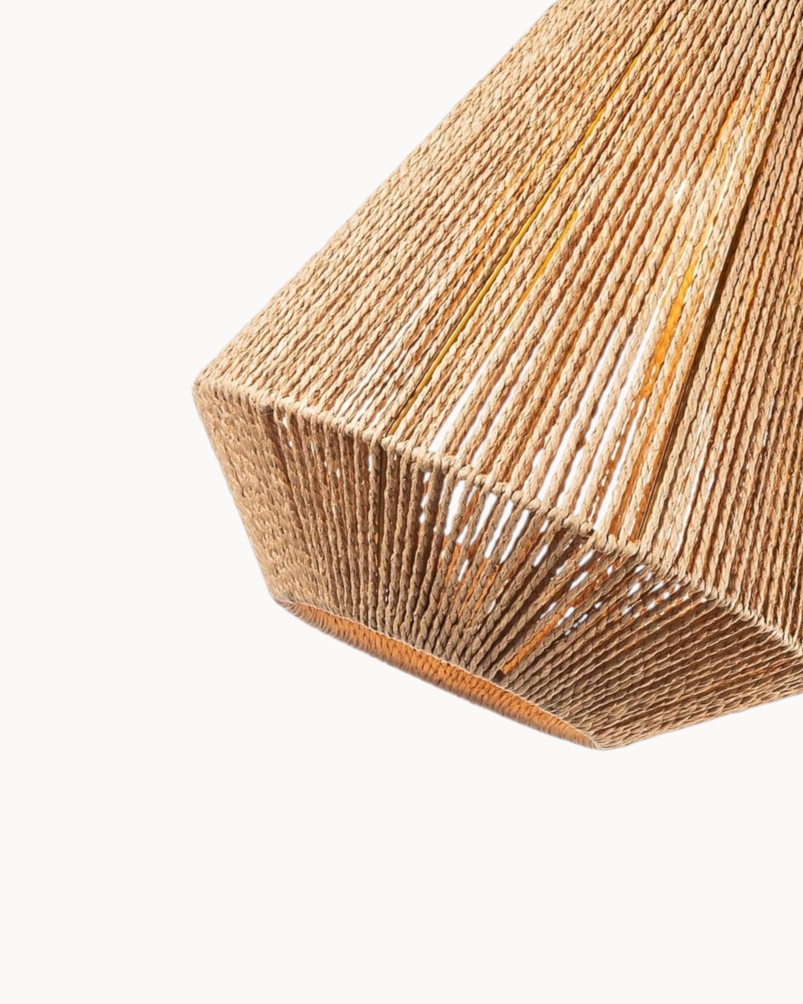 Beau Snö | Lampe suspendue en bois – design élégant – 33x33x146cm