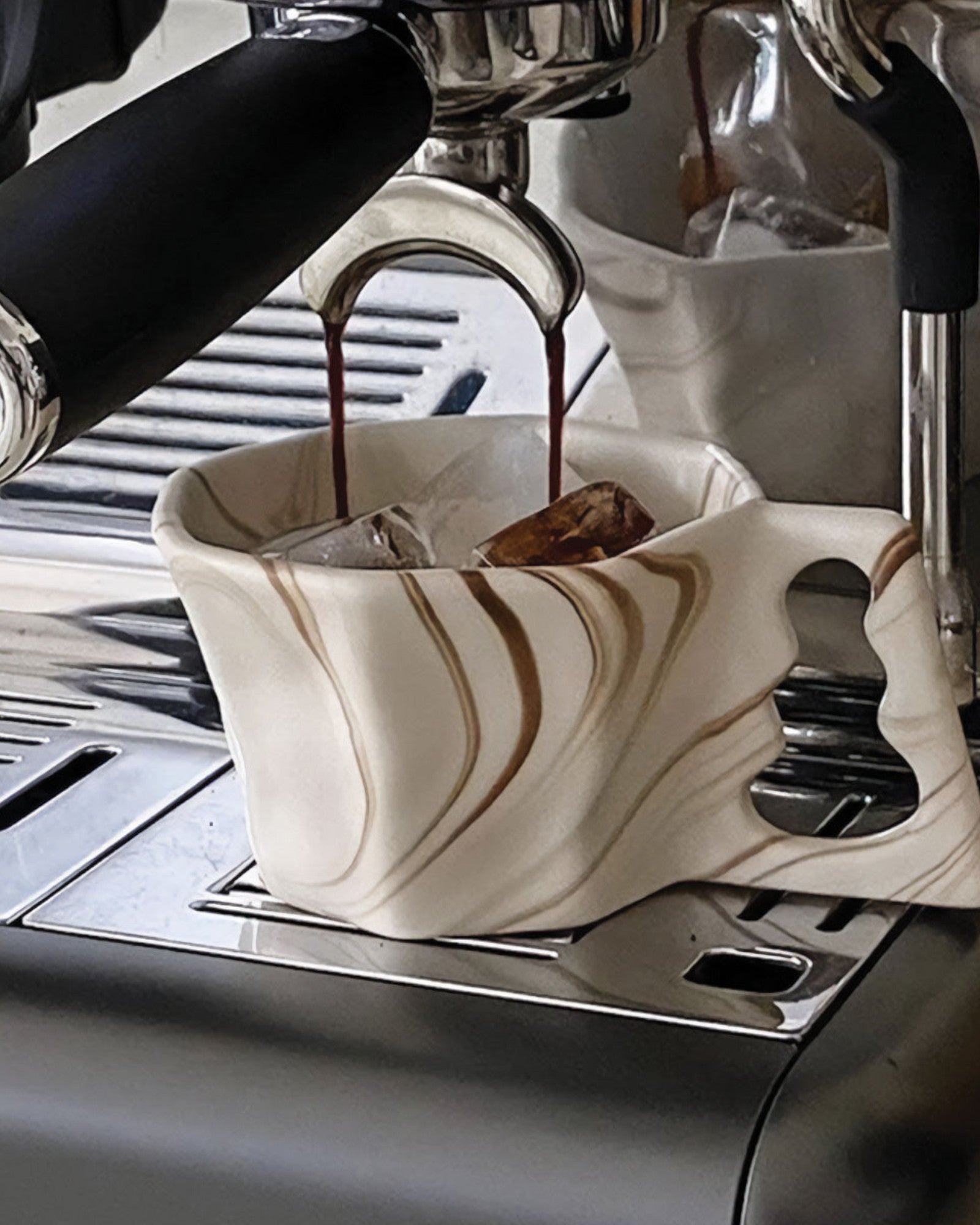 Vent Ljus | Mug octogonal – Design moderne – Brun et gris élégant