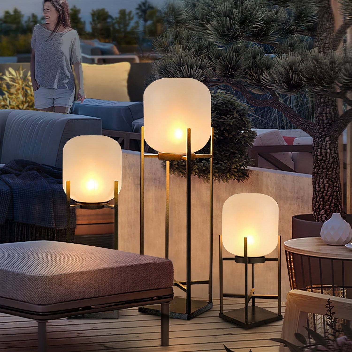 Brume Hem | Lampe sur pied solaire – acier inoxydable – design moderne