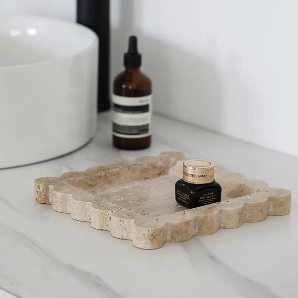 Calme Varme | Plateau en marbre – design ondulé – luxe intemporel