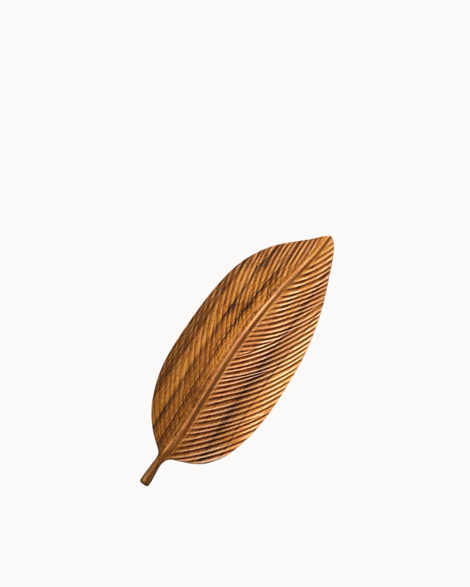 Beaumi | Plateau en bois sculpté – Élégance naturelle