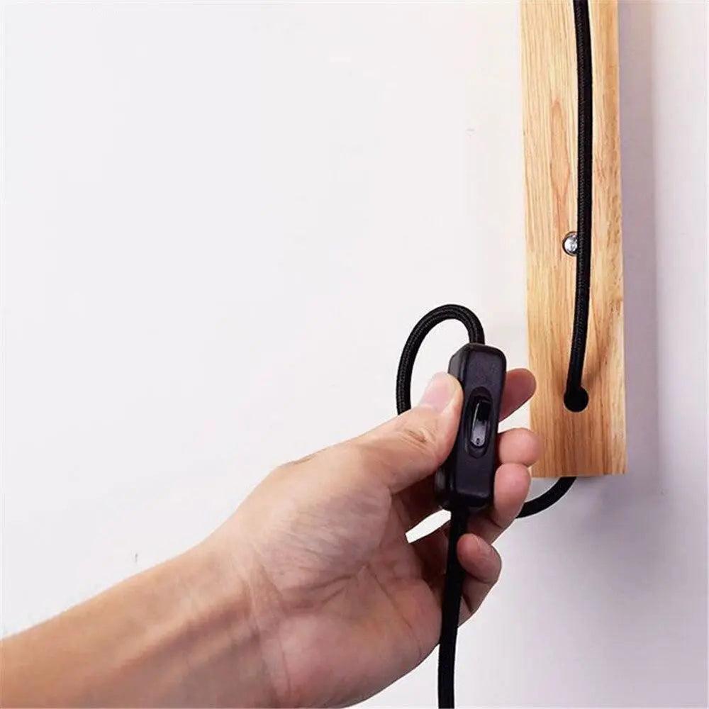 Douust | Applique murale en bois noir – Douille E27 – Élégance scandinave