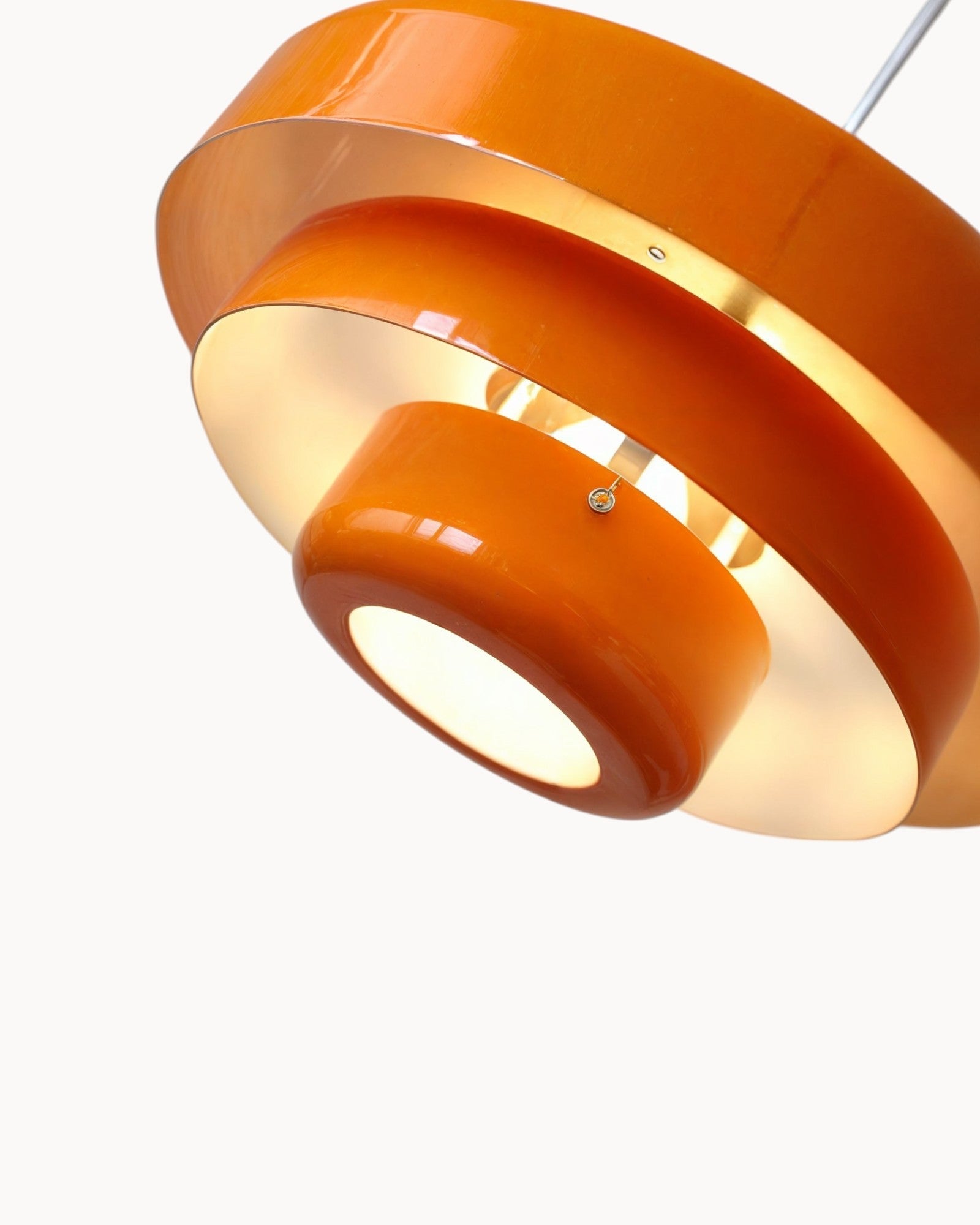 Venige | Suspension Mid-Century – Finition noir-or – Élégance intemporelle