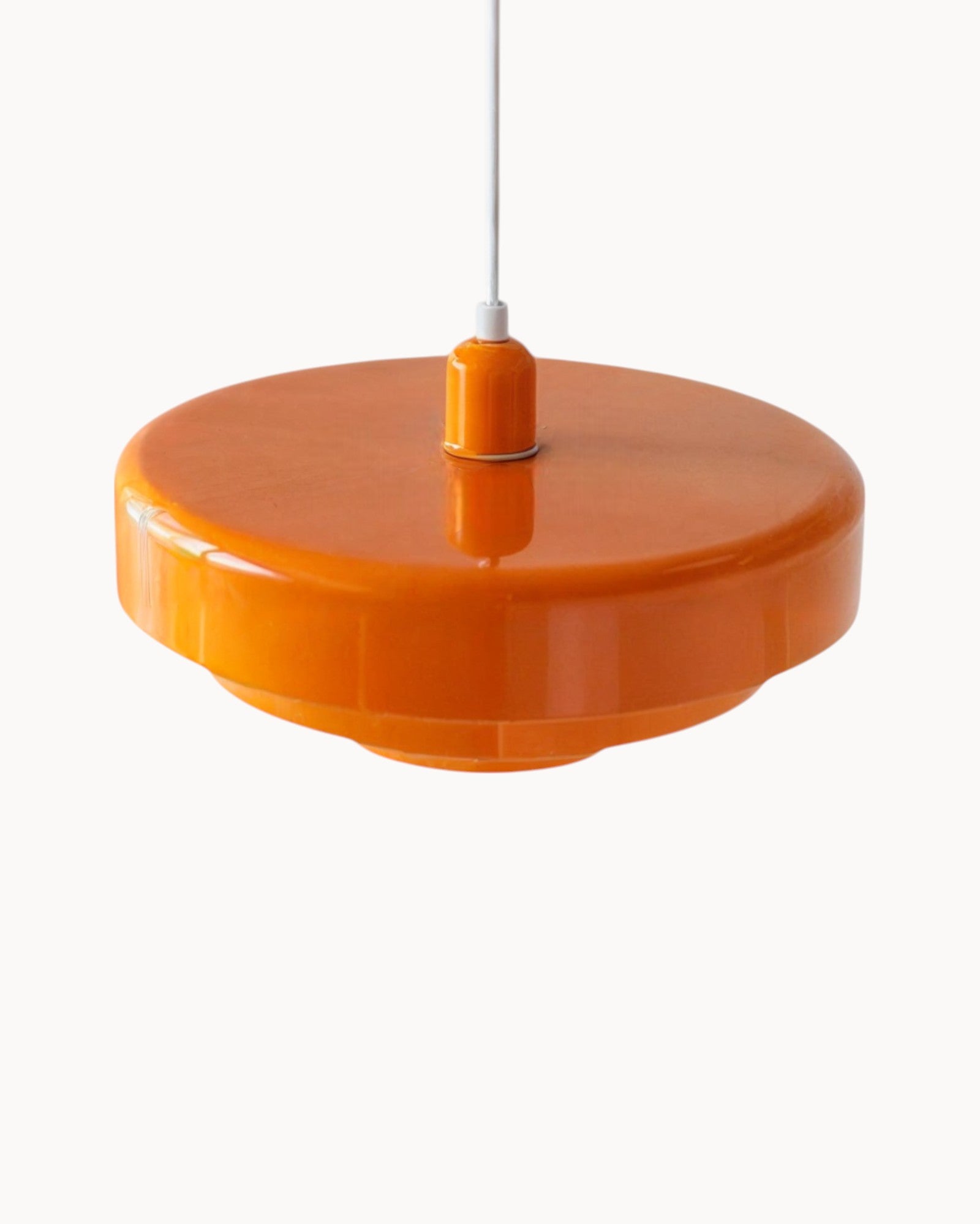 Venige | Suspension Mid-Century – Finition noir-or – Élégance intemporelle