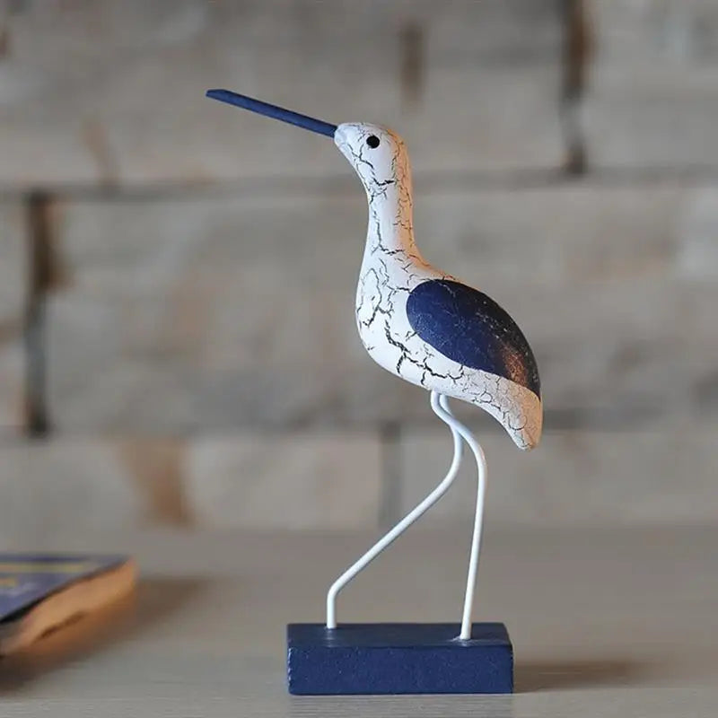 Figurines d'oiseaux marins méditerranéens