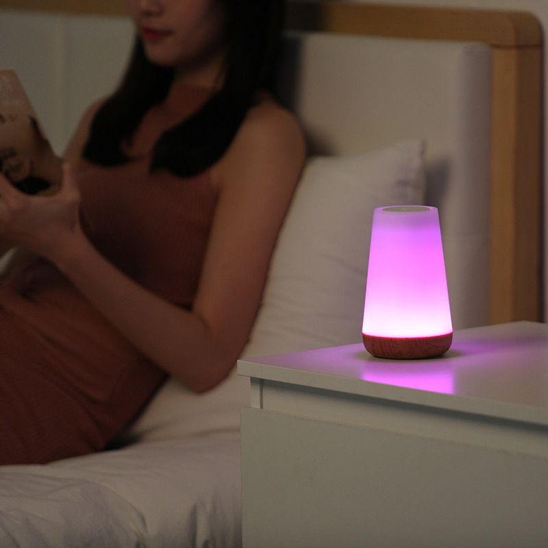 Calme Lind | Lampe de Nuit Tactile USB – Changement de Couleur – Ambiance Douce