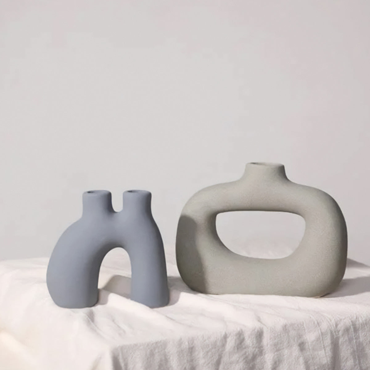 Fleur Ljus | Vase de Table en Céramique – Style Nouveau Classique – Élégance Givrée