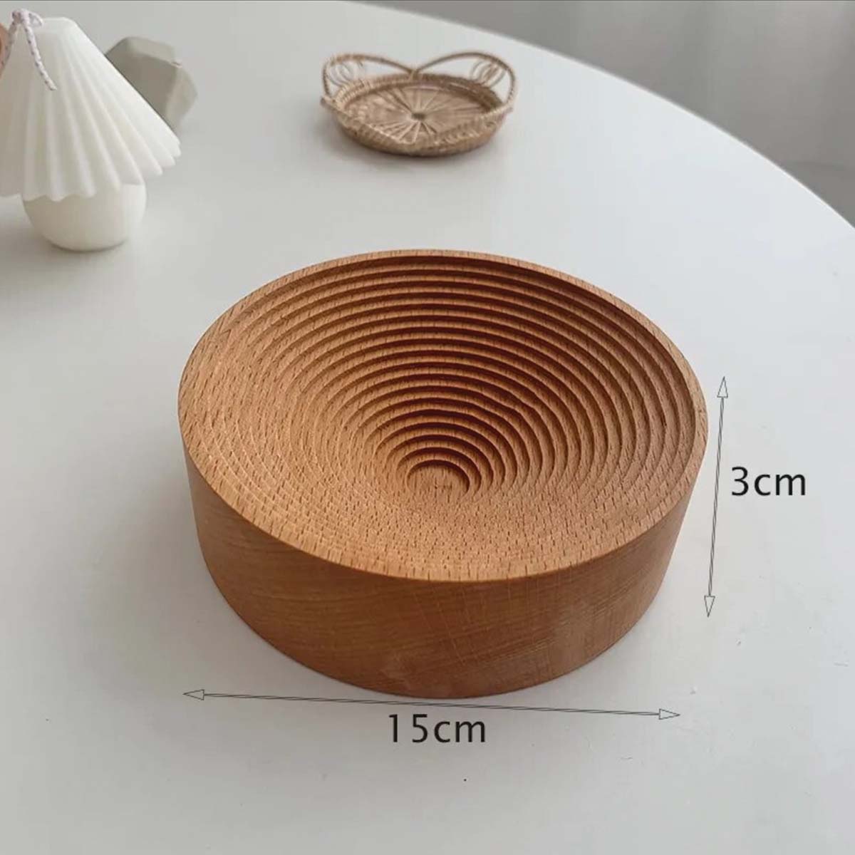 Maison Snö | Plateau en bois ondulé – Élégance naturelle – Design unique