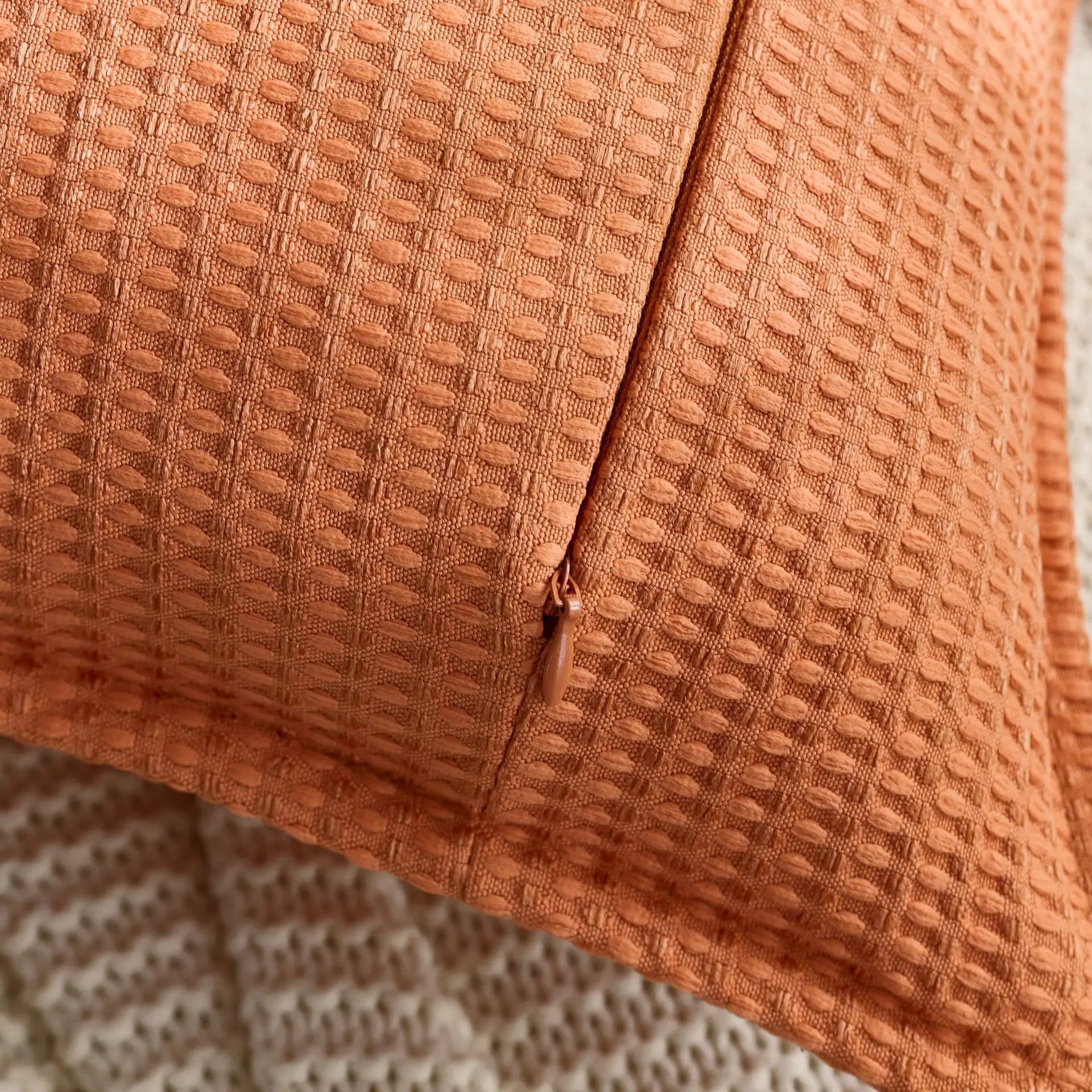 Housse de Coussin Texturée en Gaufre