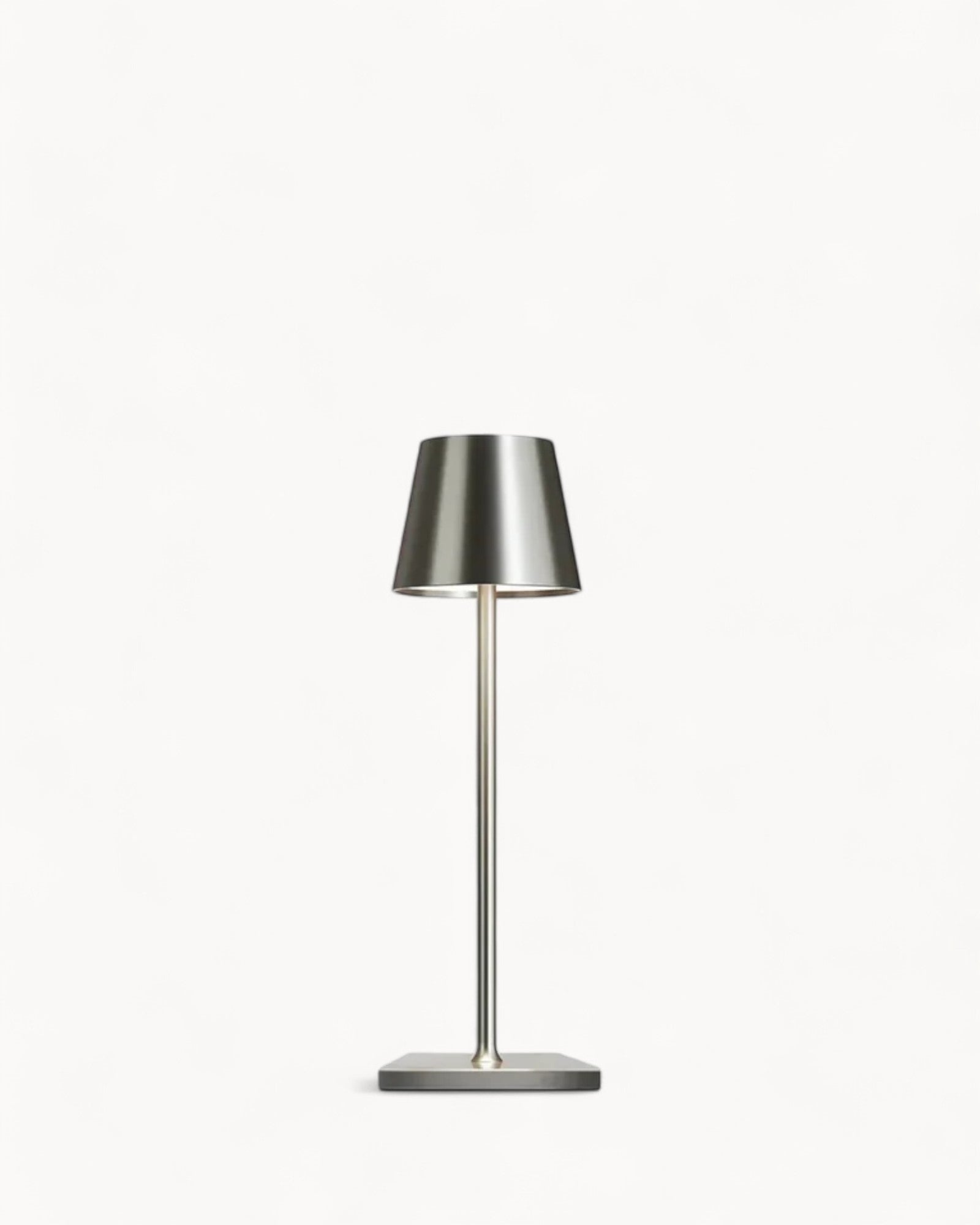 Soleil Storm | Lampe de table LED – Toucher 3 couleurs – Design moderne – Recharge USB