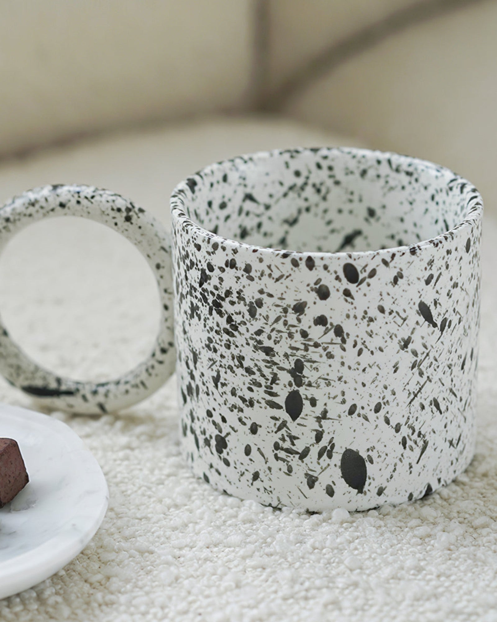 Snöson | Mug avec grande poignée – 320 ml – Élégance raffinée