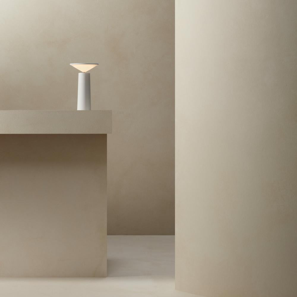 Éclat Hem | Lampe de table LED – Dimmable, rotation 360°
