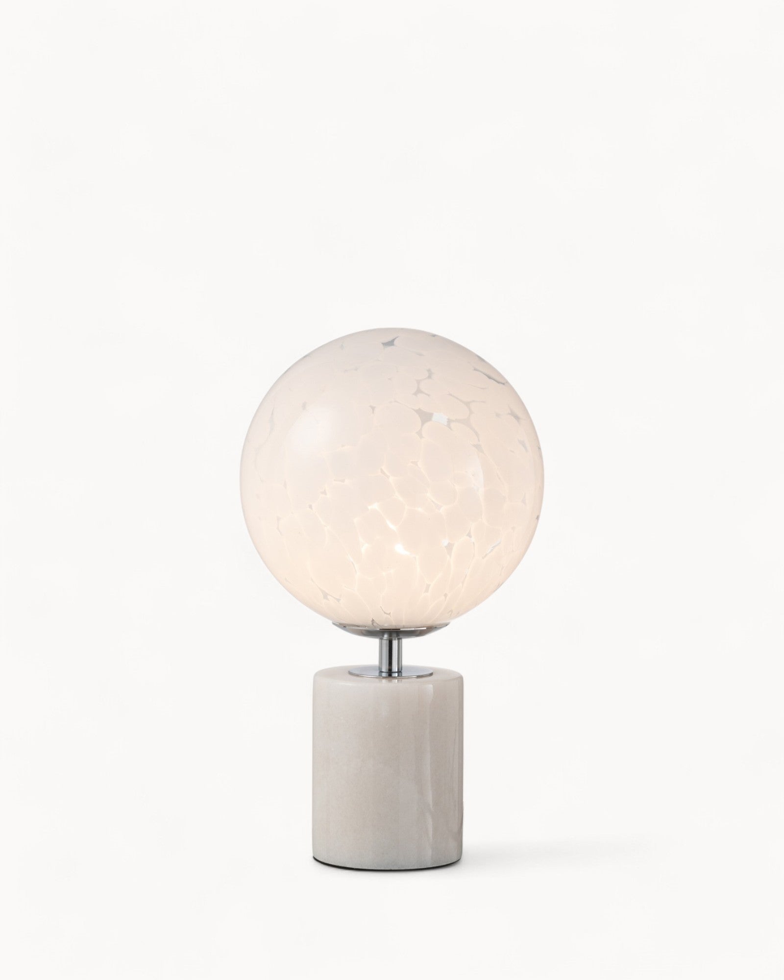 Ljueur | Lampe de table élégante – design scandinave – verre blanc
