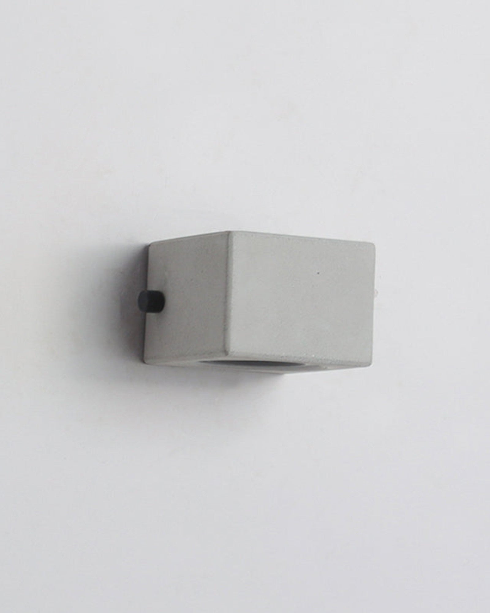 Lysair | Applique LED – Béton blanc & acrylique – Intérieur & extérieur – IP54