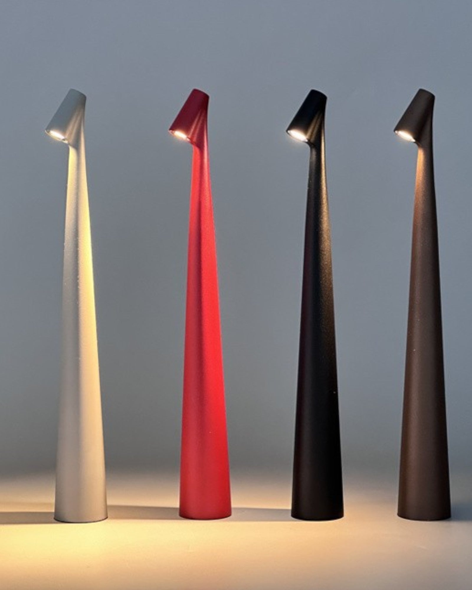 Chic Frisk | Lampe de table moderne – contrôle tactile – 3 niveaux de luminosité