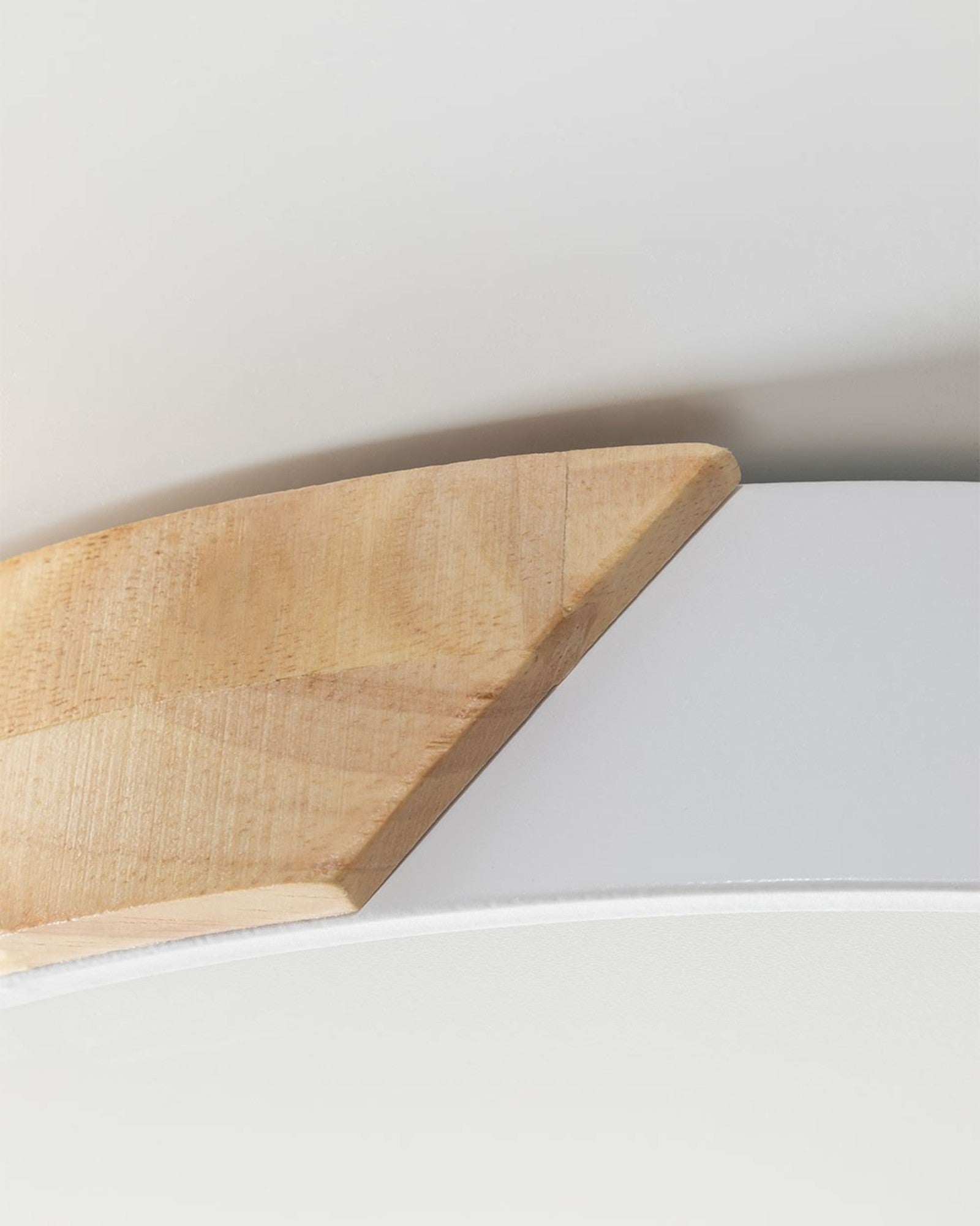 Neige Nord | Lampe de plafond LED – Bois et fer – CCT réglable