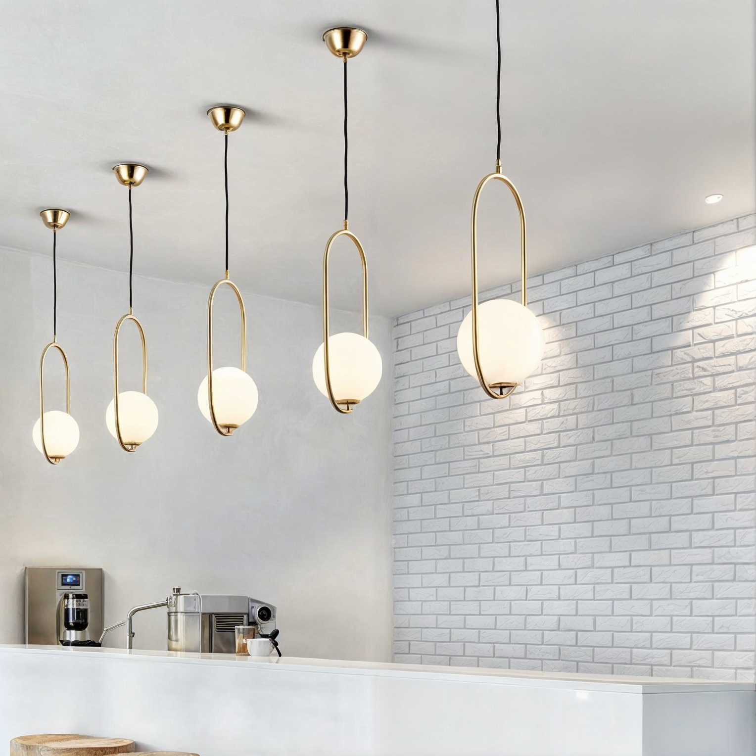 Linge Lind | Suspension réglable – cadre doré – abat-jour en verre