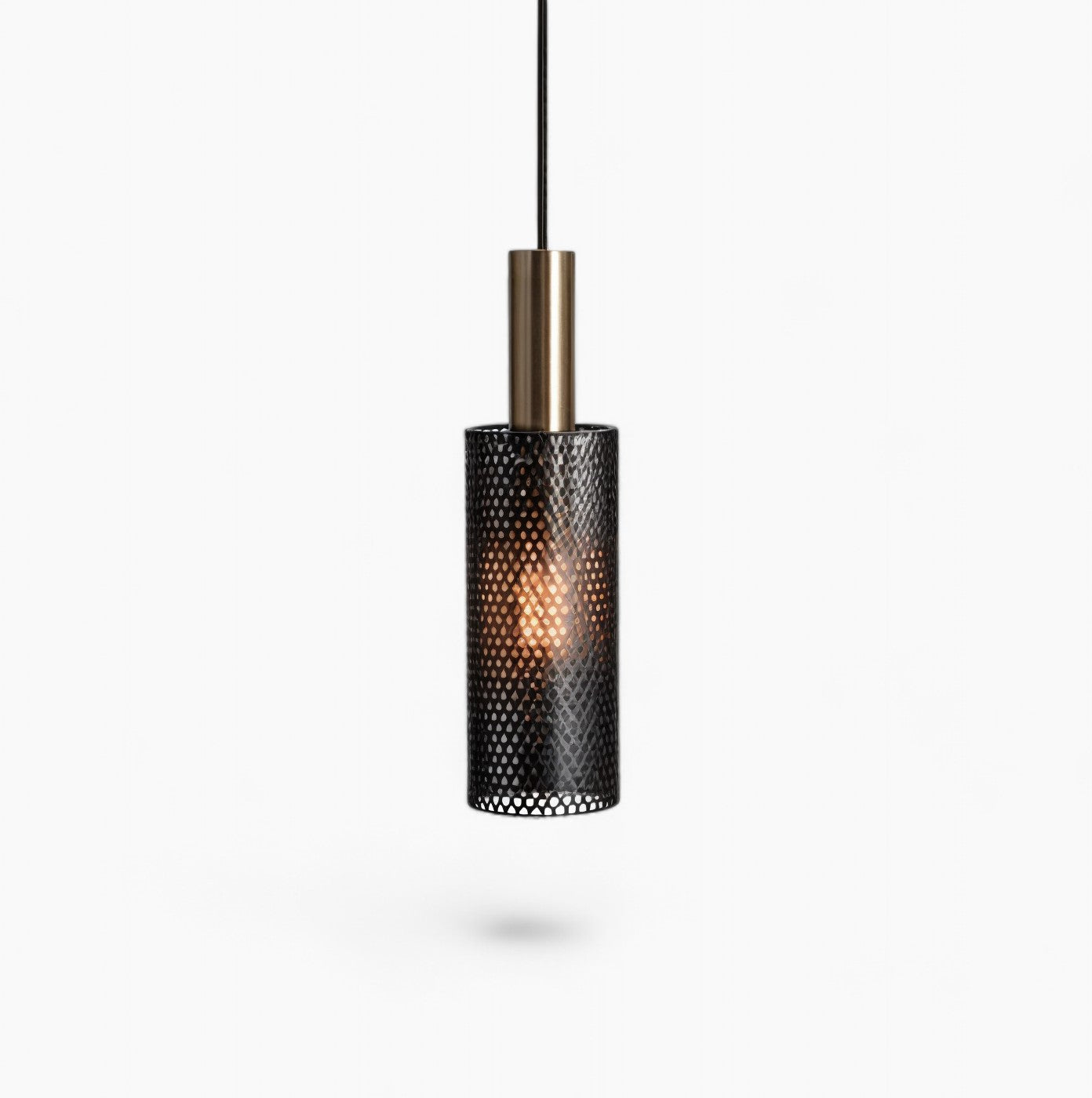 Douce Skon | Suspension élégante en métal – câble réglable – E27 LED