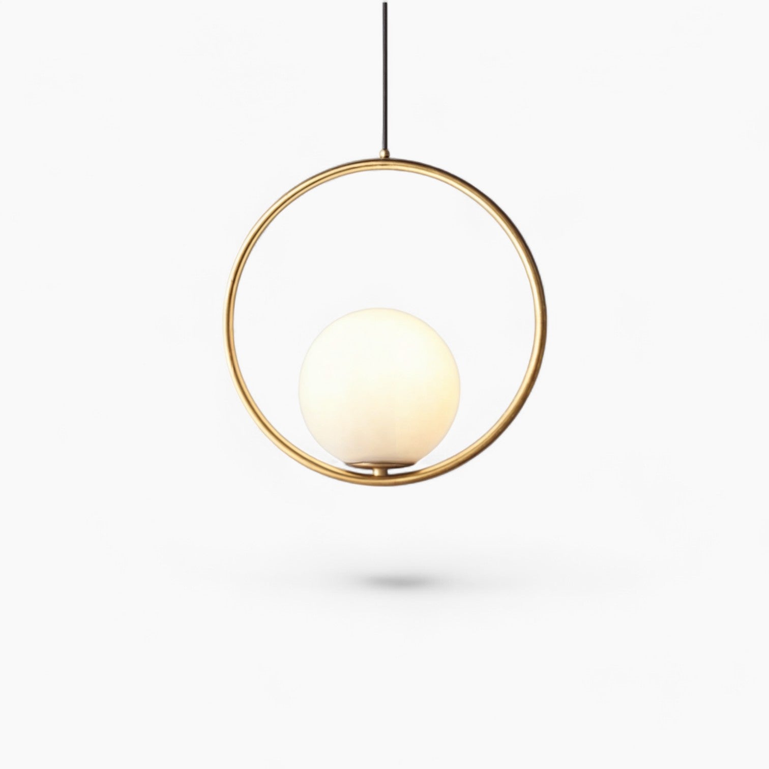 Linge Lind | Suspension réglable – cadre doré – abat-jour en verre