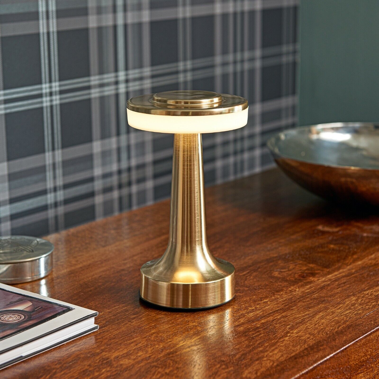 Nordin | Lampe de table rétro – élégance intemporelle