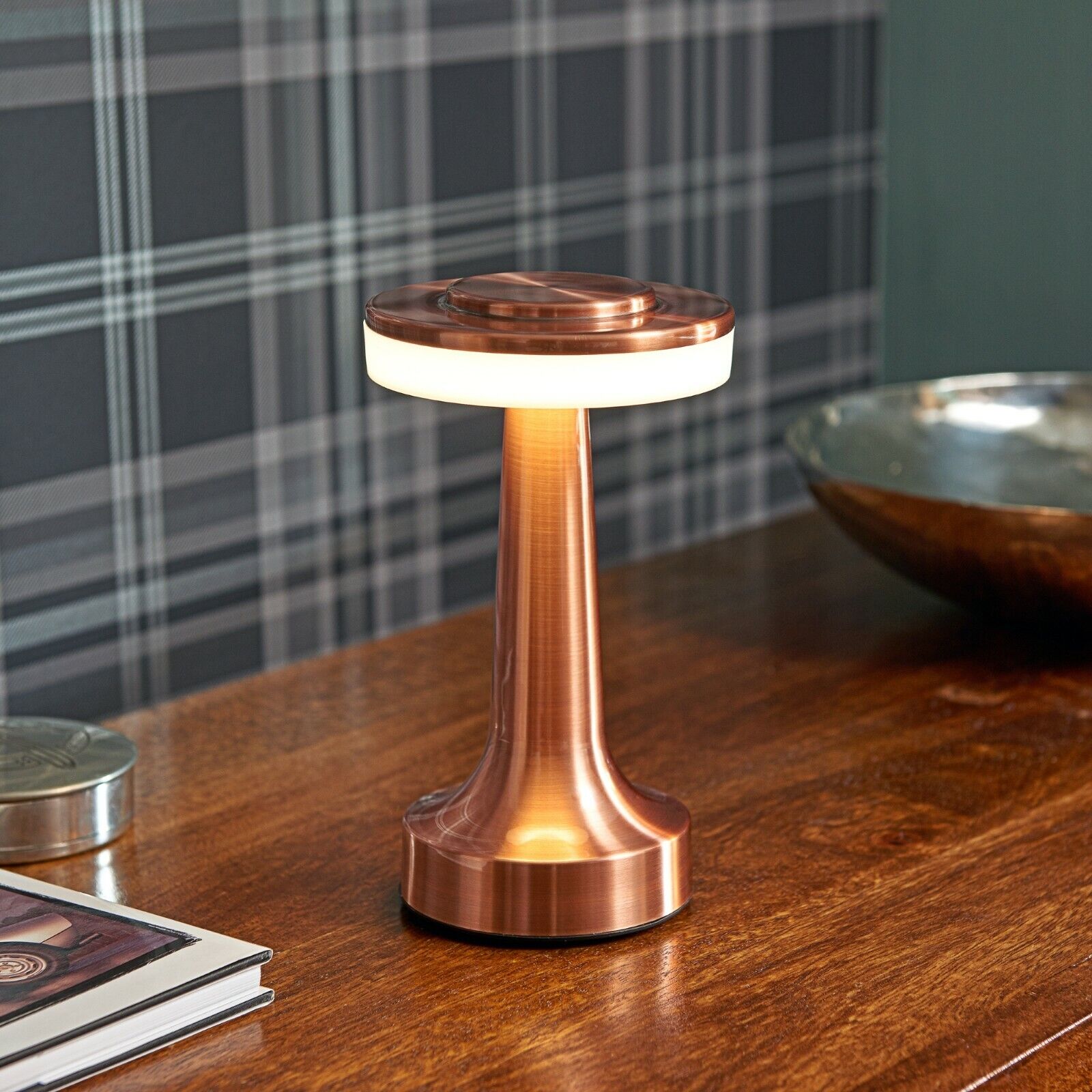 Nordin | Lampe de table rétro – élégance intemporelle