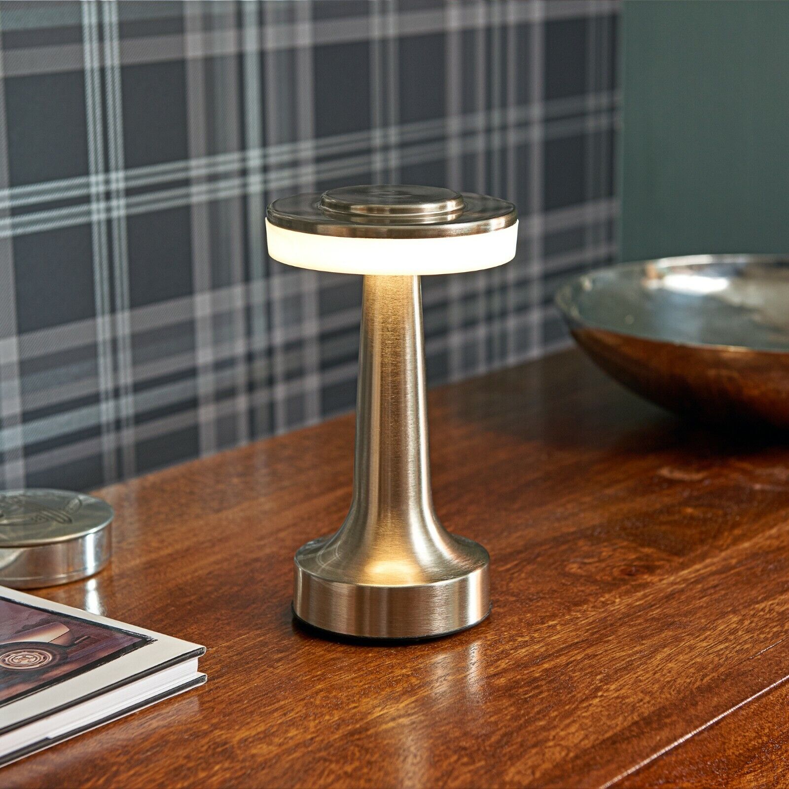 Nordin | Lampe de table rétro – élégance intemporelle