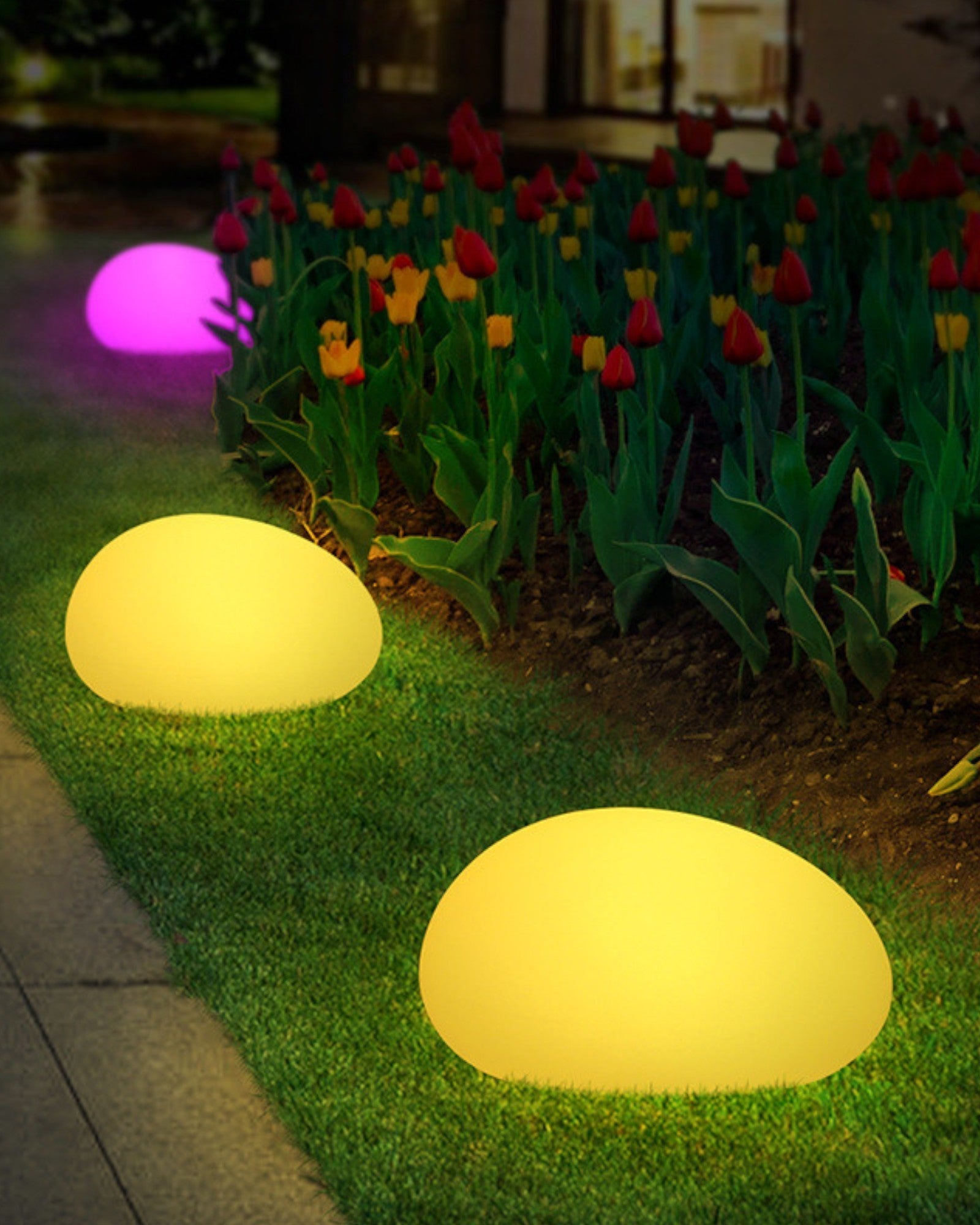 Lyster | Lampe solaire RGB – design scandinave – métal & acrylique – IP65 – parfait pour jardin & terrasse