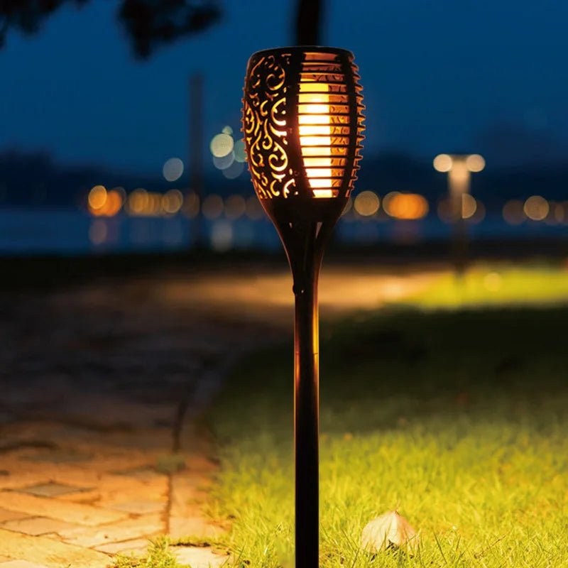 Calme Vinter | Torches solaires LED – Étanchéité IP65 – Écologique et automatique