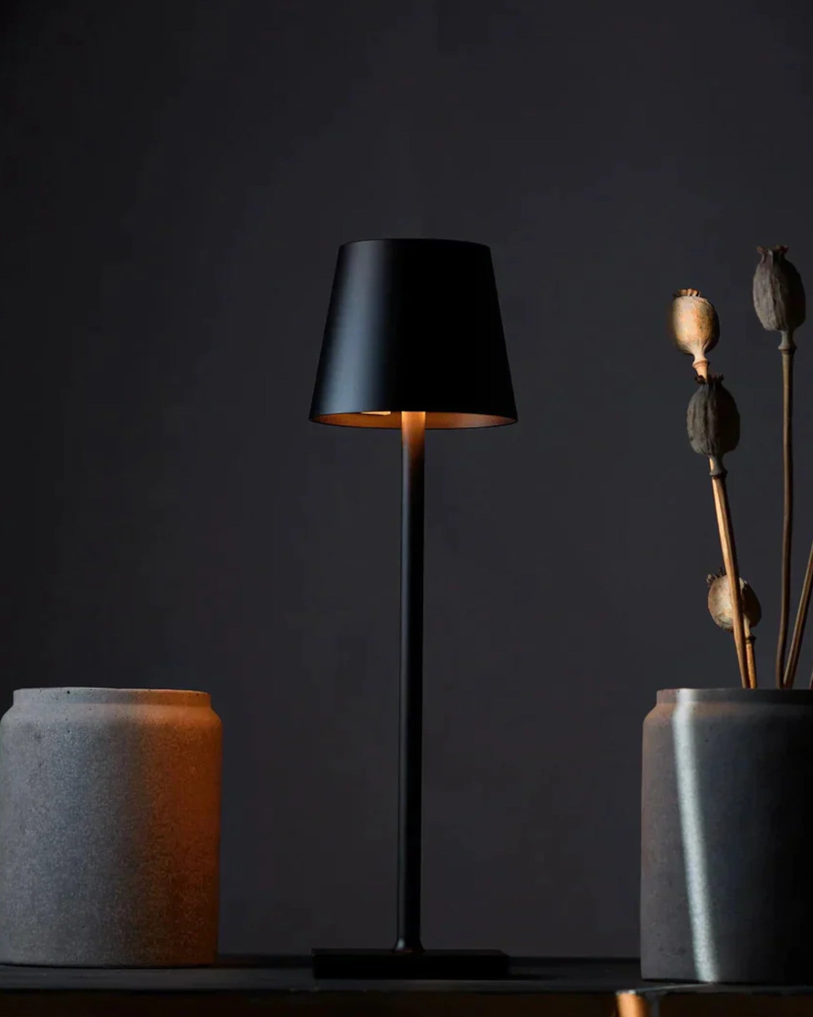 Soleil Storm | Lampe de table LED – Toucher 3 couleurs – Design moderne – Recharge USB