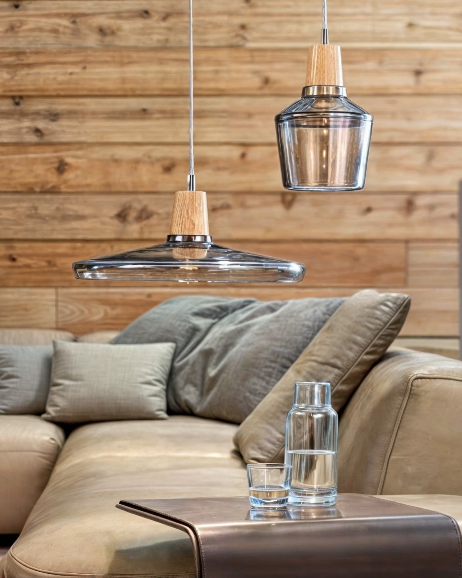 Lumind | Lampe de loft en verre moderne – socle en bois élégant