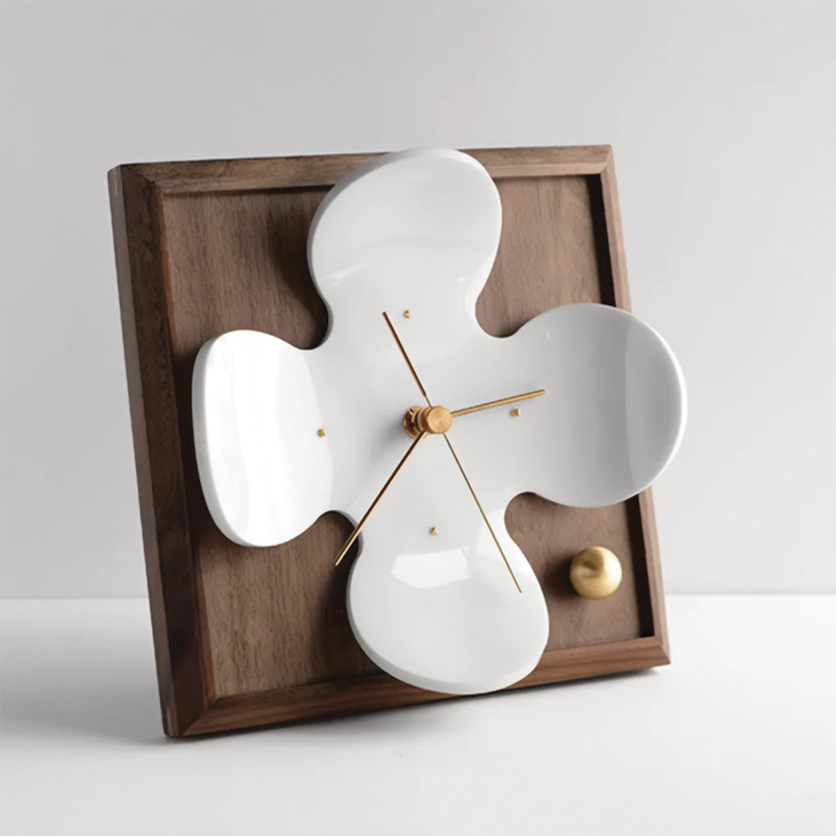 Fjoige | Horloge Murale – Élégance intemporelle – Design raffiné