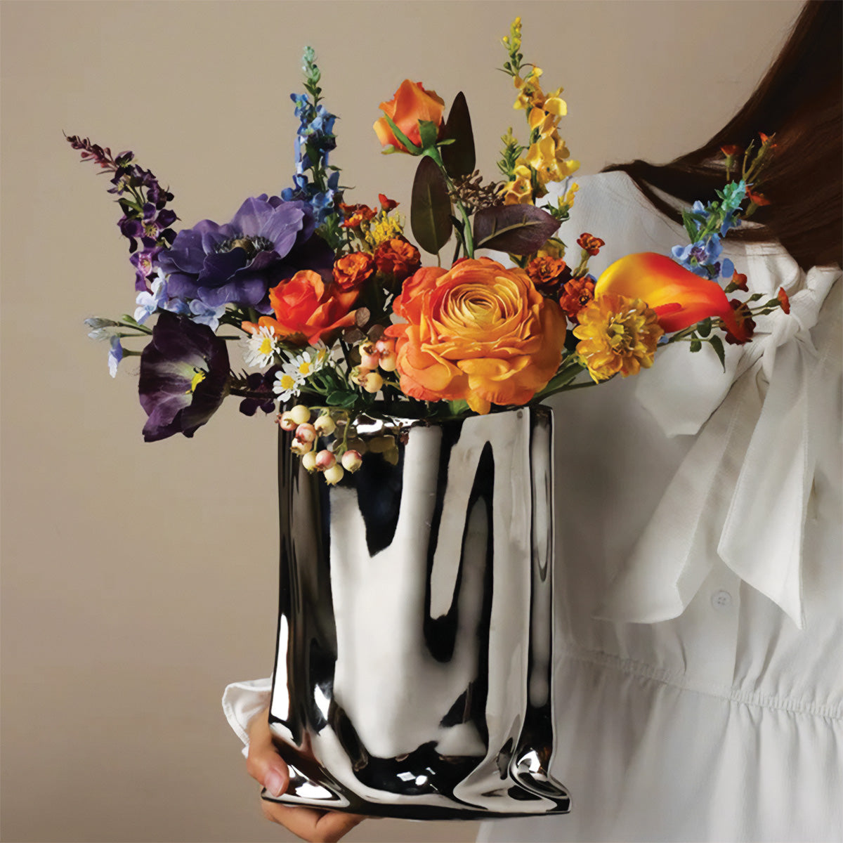 Lys Lind | Vase à fleurs plissé – Élégance moderne – Design raffiné