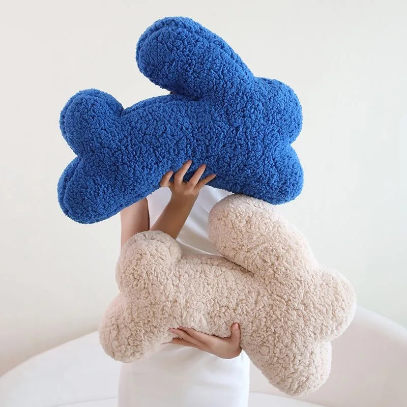 Coussin en peluche bouclé en forme de lapin