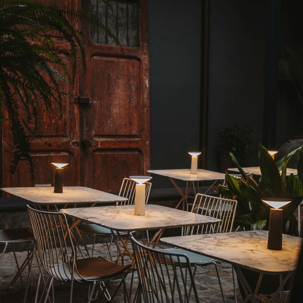 Éclat Hem | Lampe de table LED – Dimmable, rotation 360°