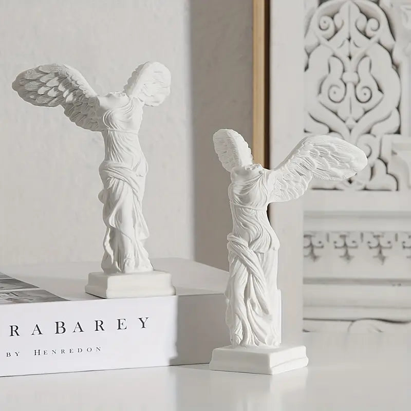 Figurine de la Victoire Aérienne