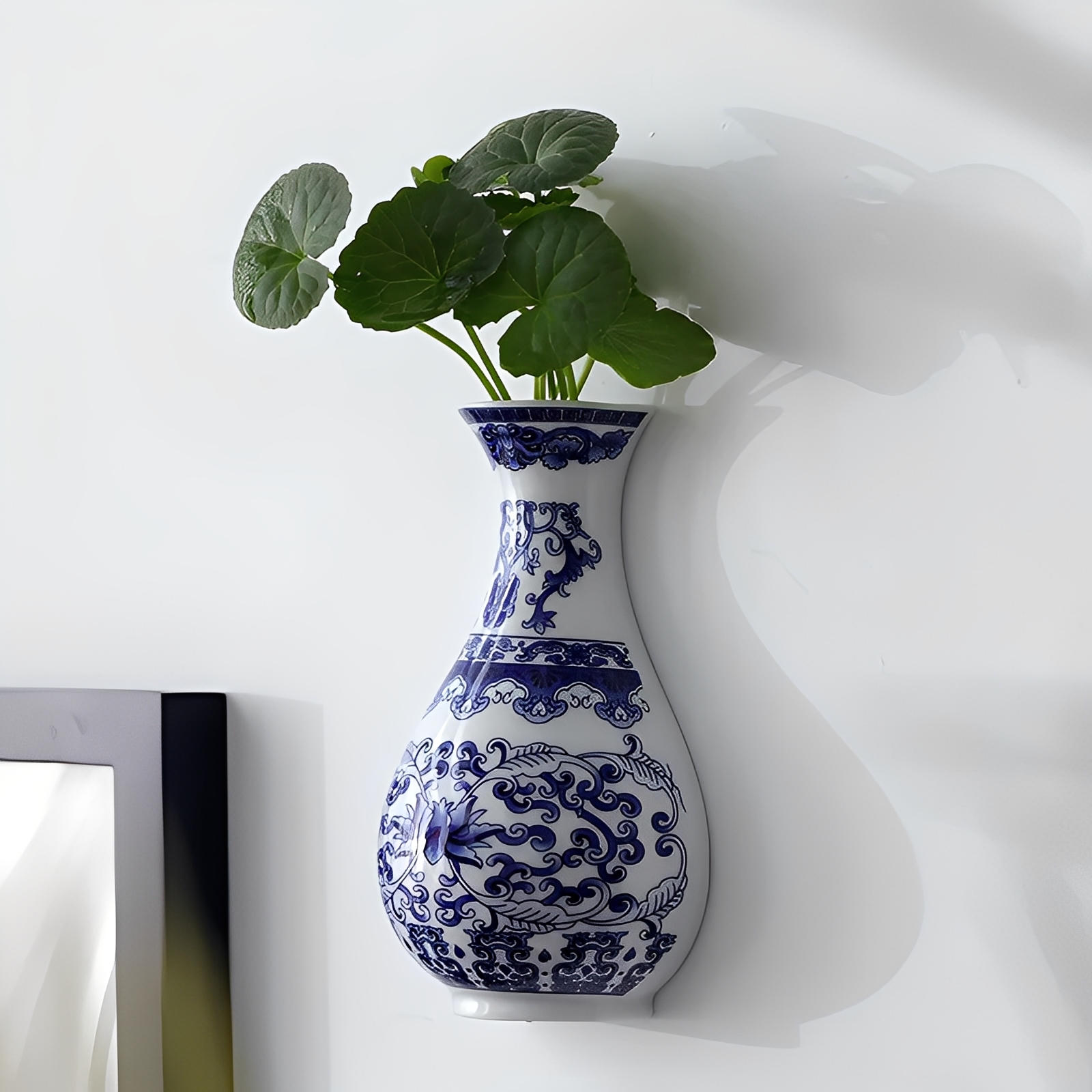 Vase mural en céramique Lotus