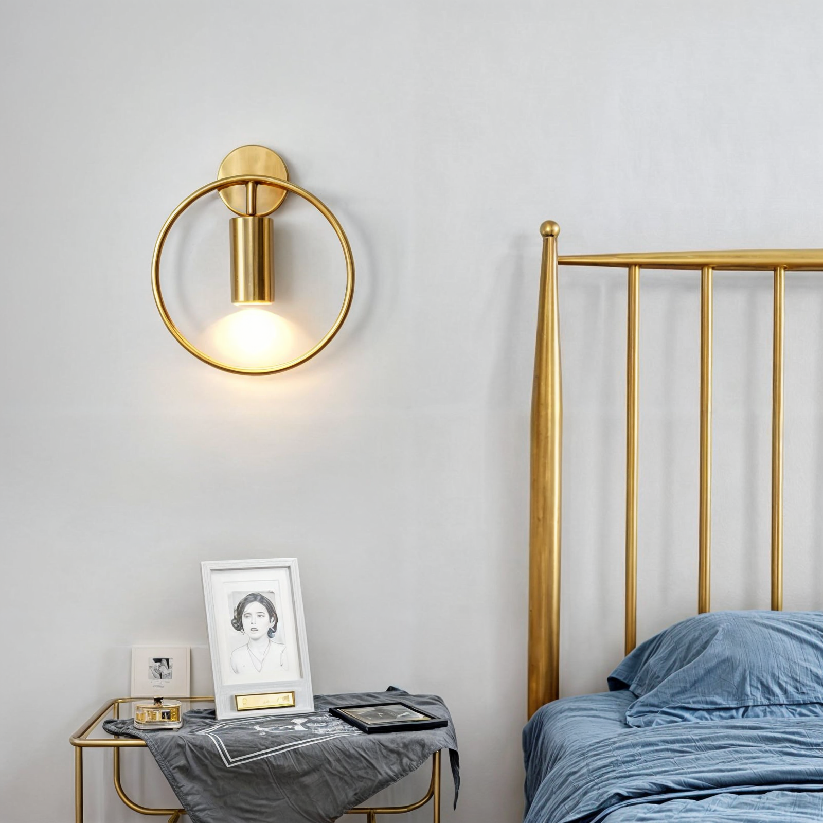 Nuit Ro | Applique murale moderne en fer et verre – lumière LED chaude/naturelle